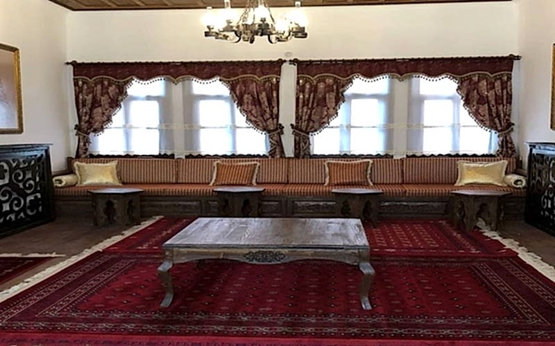 Gəncə Şark Köşeleri İmalatı